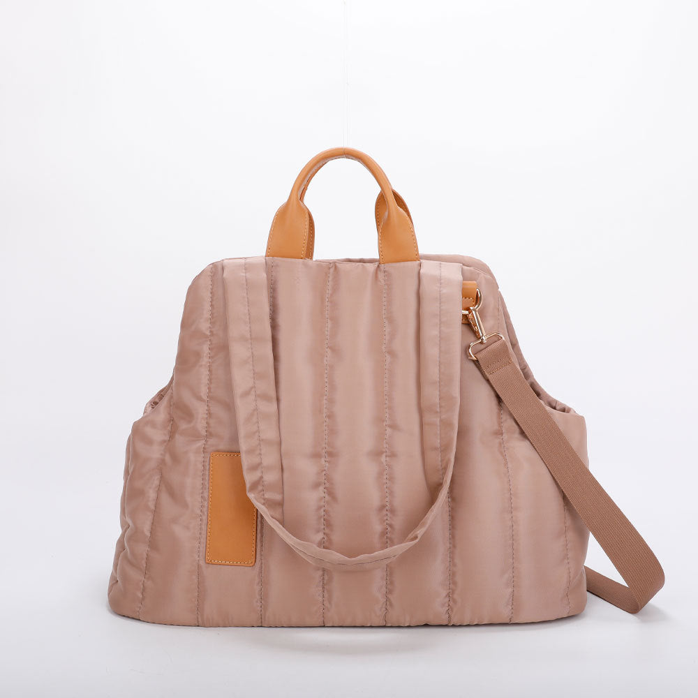 Lightweight Waterproof Pet Carrier Handbag For Travel