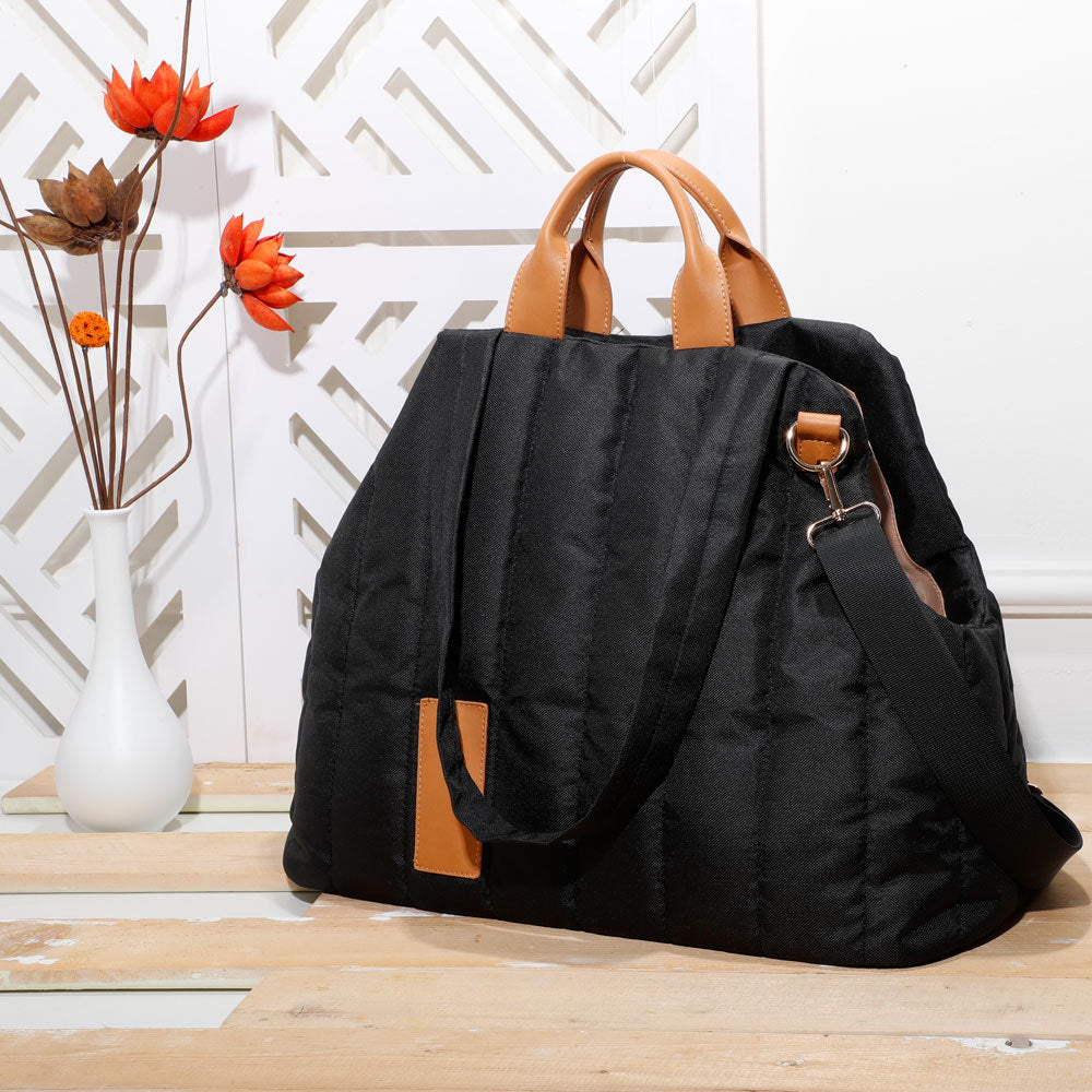 Lightweight Waterproof Pet Carrier Handbag For Travel